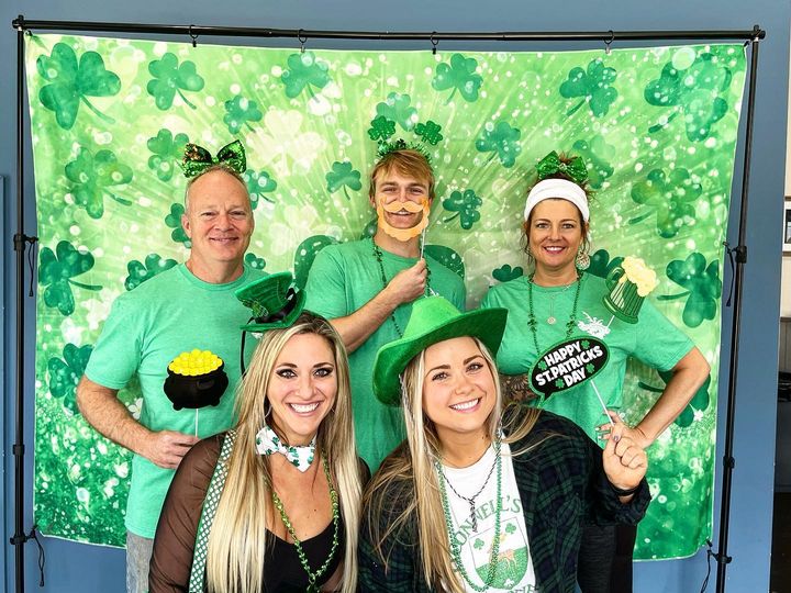 🍀 We have the most spirited staff 🍀