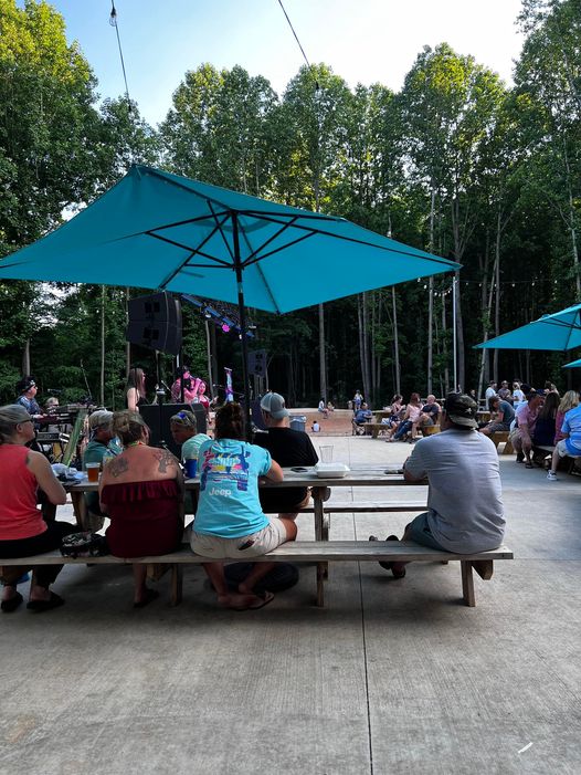 Packed house at  Lake Norman Brewery with a jeep charity event and an 80s tribut